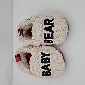 Baby Slippers Nwot